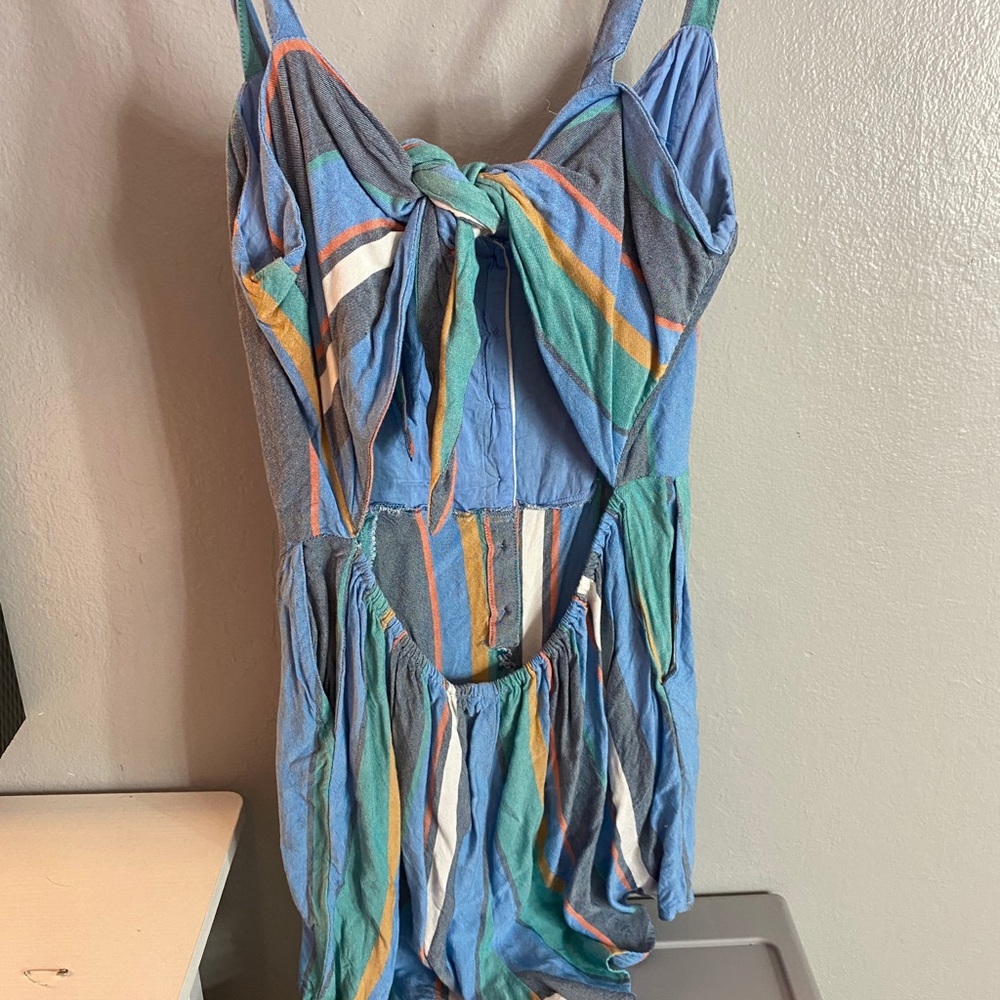 romper - Picture 3 of 4